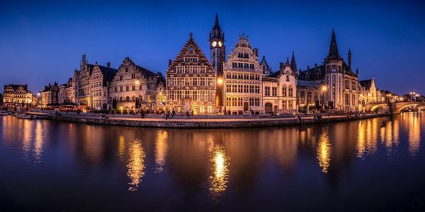 Jaynes Gallery 아티스트의 Europe-Belgium-Ghent-Panoramic of town and canal reflections at night작품입니다.